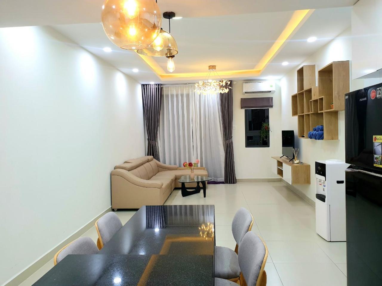 Can Ho Cao Cap Co Ho Boi Tai Bien Hoa Exterior photo