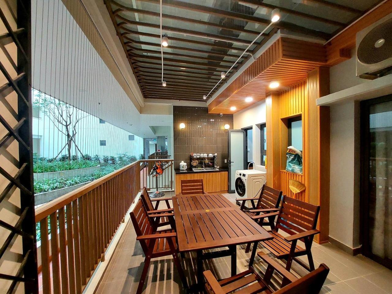 Can Ho Cao Cap Co Ho Boi Tai Bien Hoa Exterior photo
