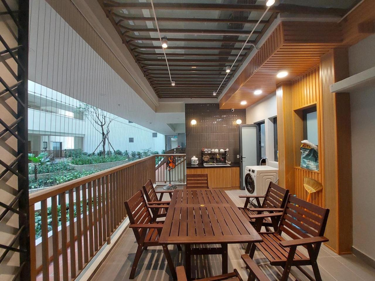 Can Ho Cao Cap Co Ho Boi Tai Bien Hoa Exterior photo